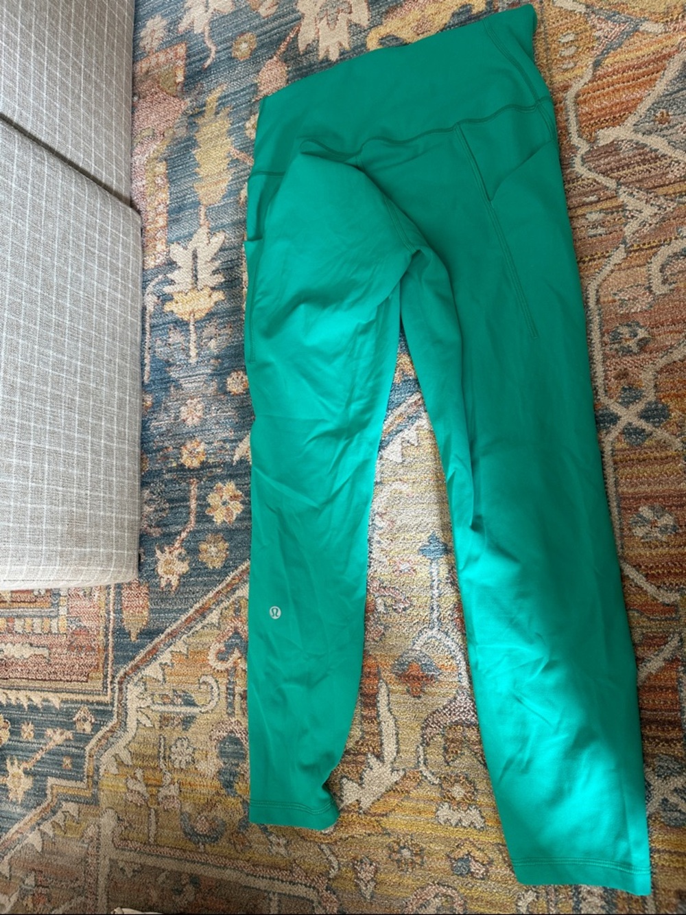 LULULEMON Green Leggings with Side Pocket